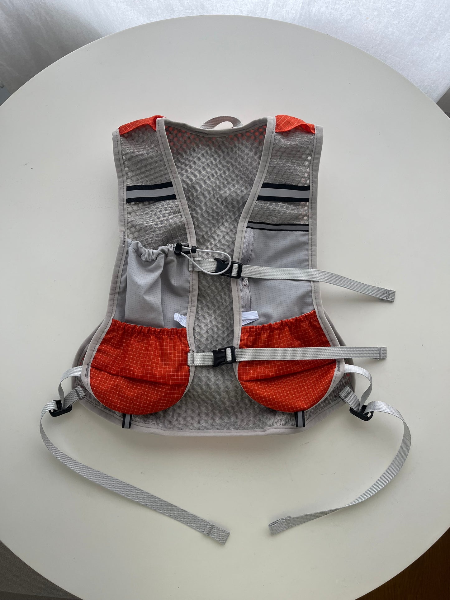 runner active vest gray
