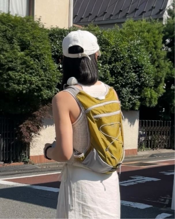 runner active vest yellow