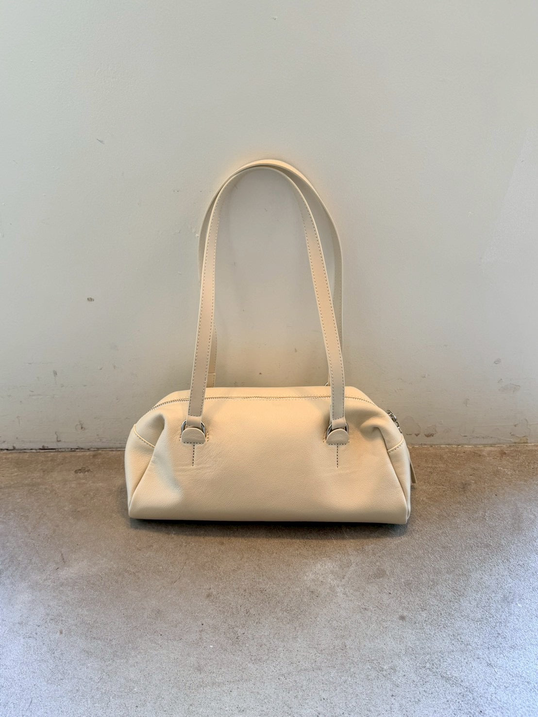 Cow Leather Soft Cube Leather Bag white