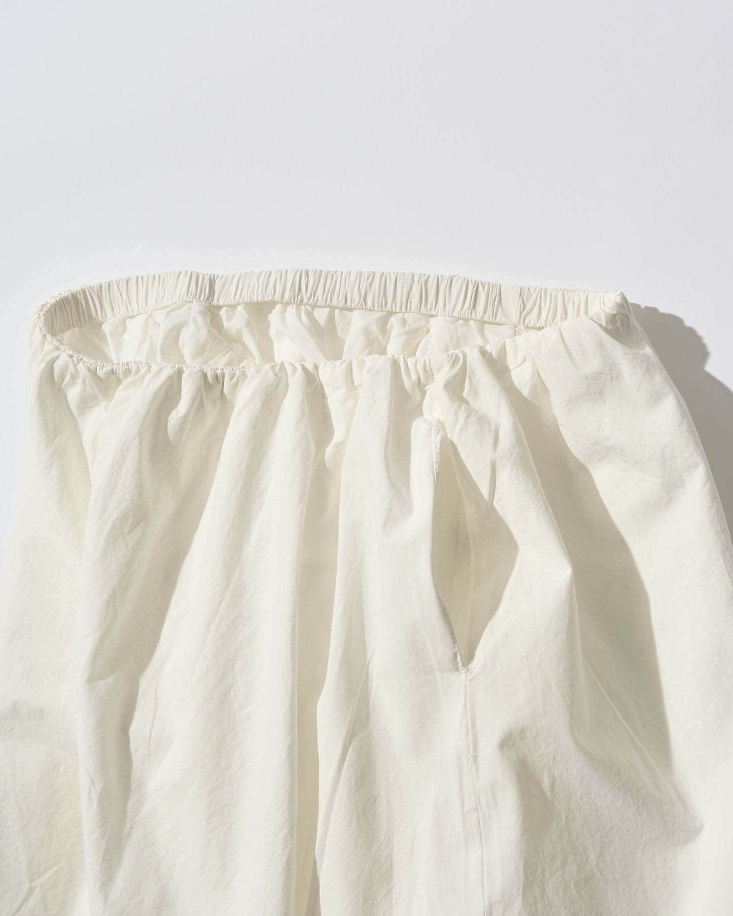 [5/10restock]Easy Form Pants  white 5月中旬入荷分