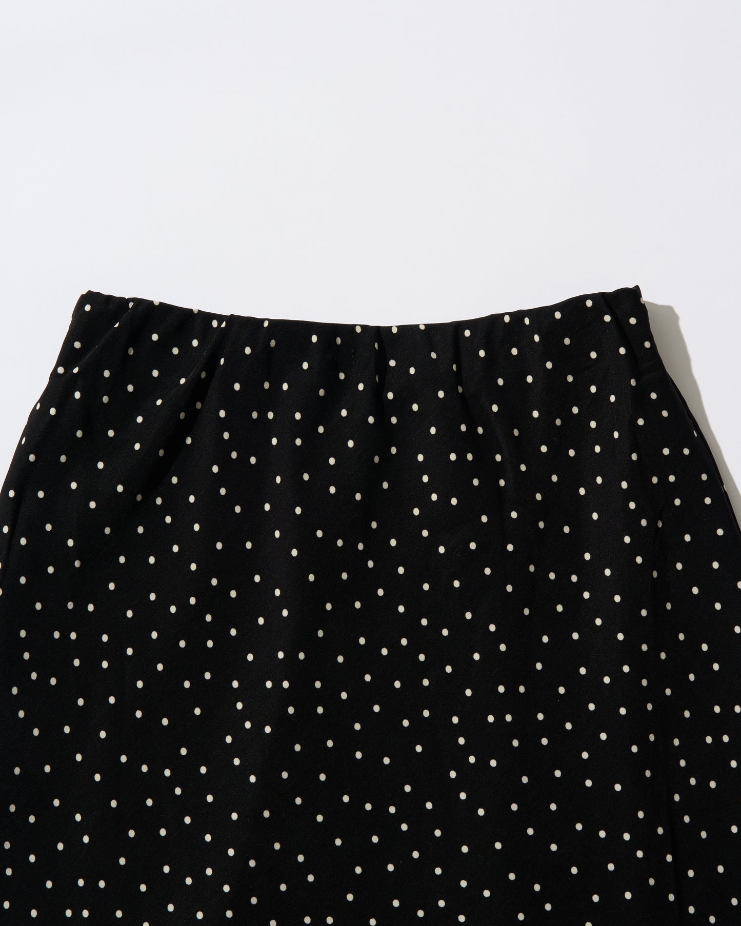[6/18new]Fluid Dot Skirt black
