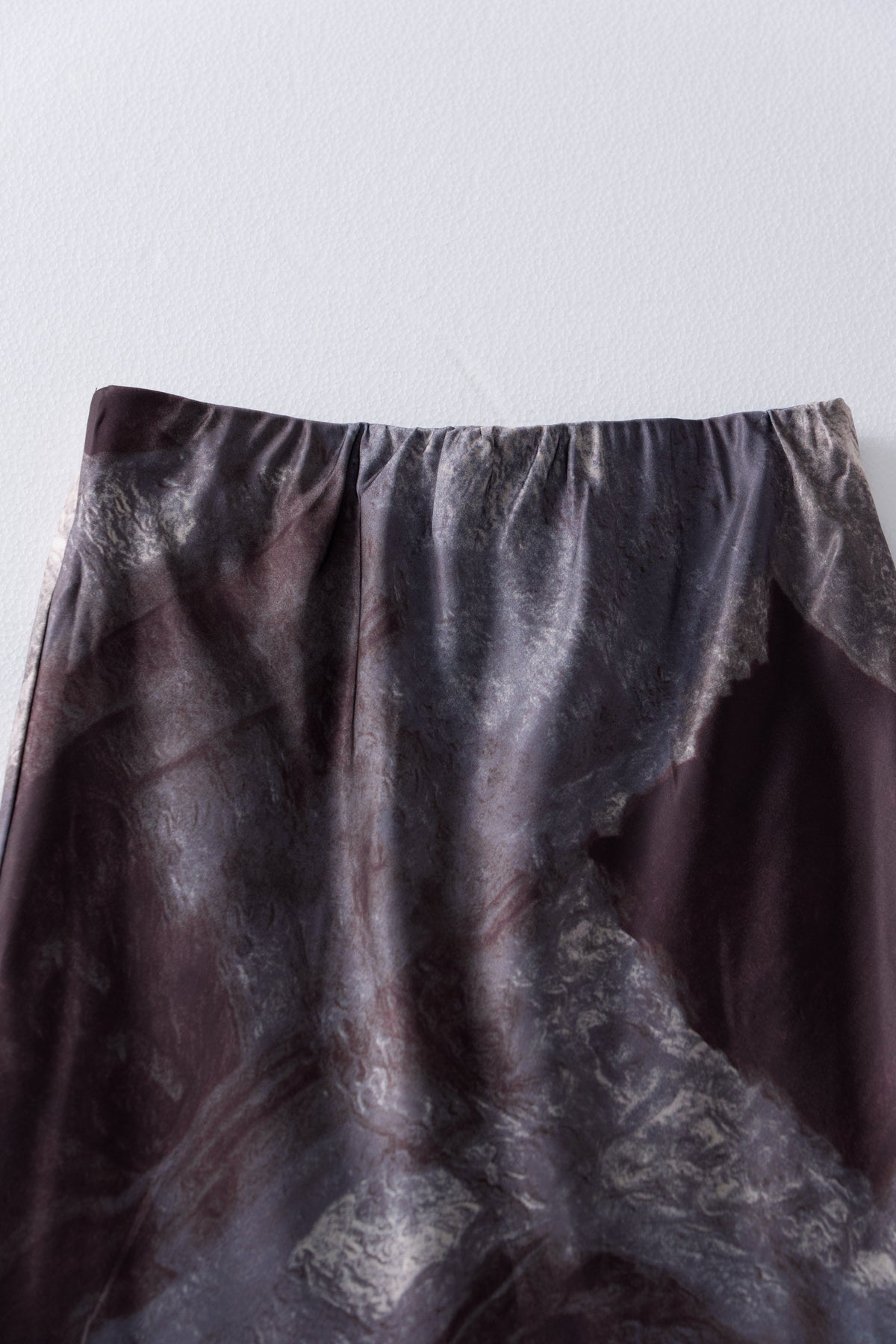 [9/24new] ink wash skirt BK 10月初旬〜中旬入荷