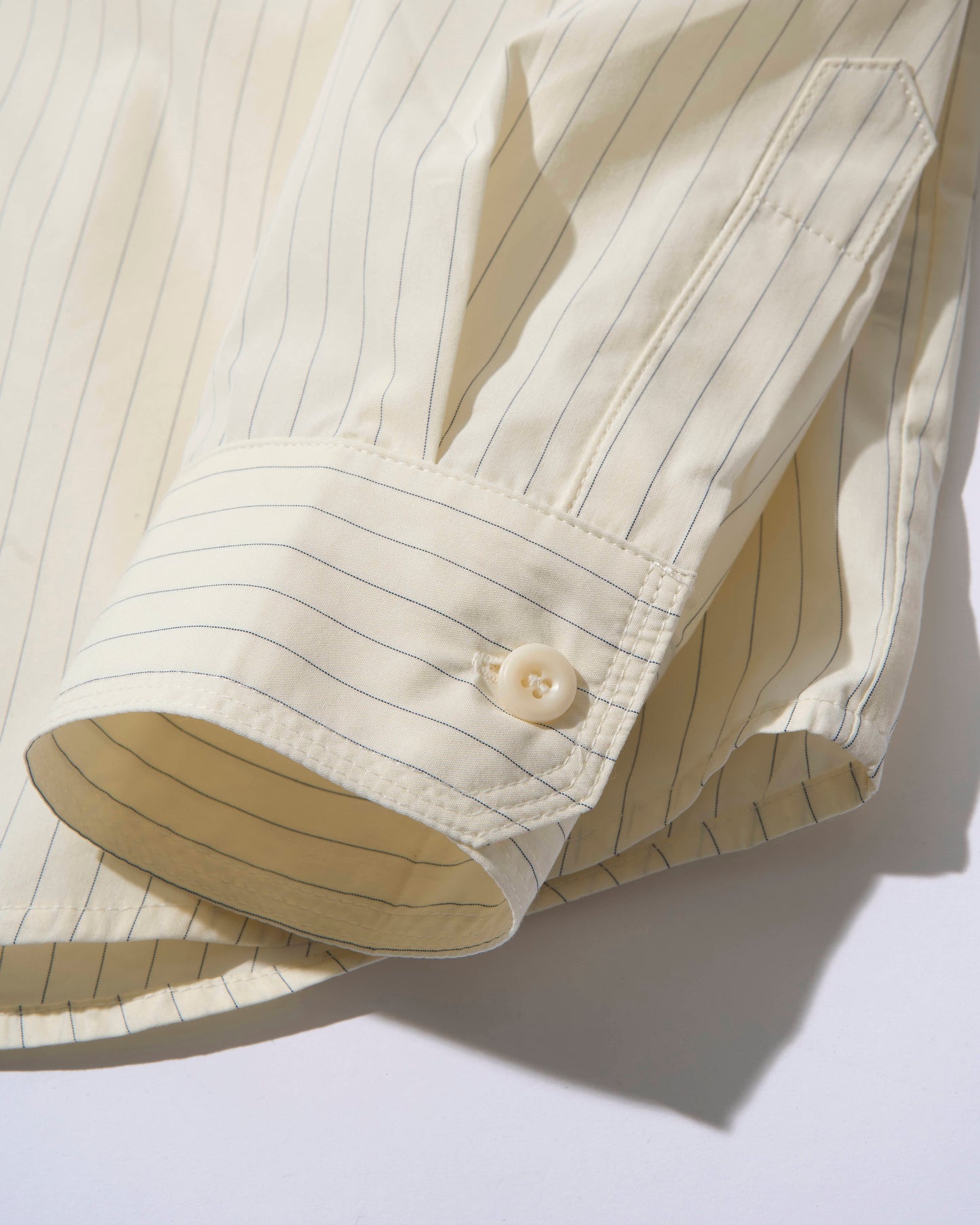 Convertible Collar Stripe Shirt ivory
