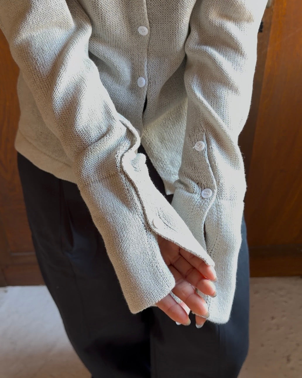 Loose Frame Cardigan gray