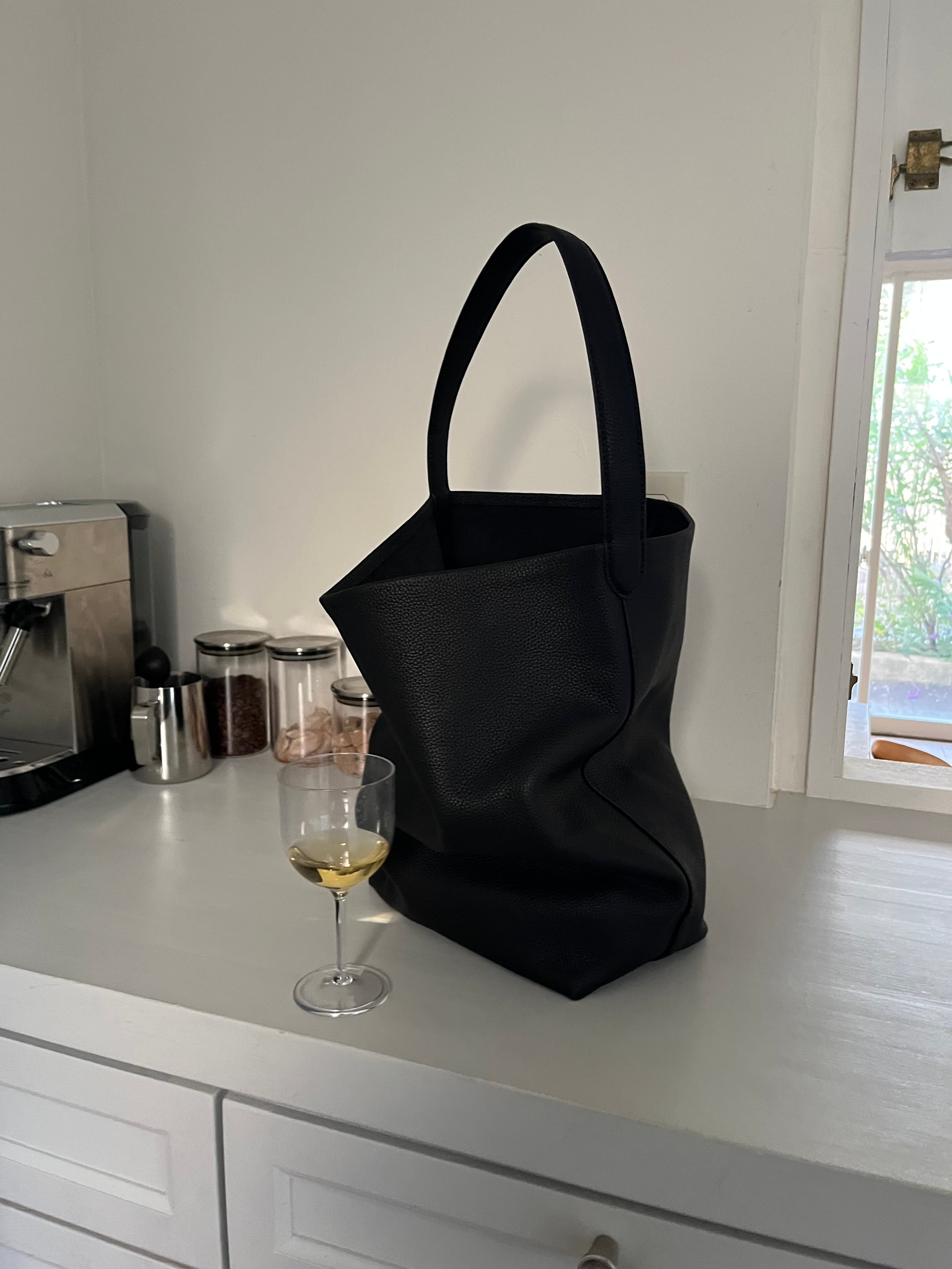 バッグ A.subjjject Curve Leather Bucket Bag Curve Leather Bucket Bag 1月下旬入荷分 – A.subjjject