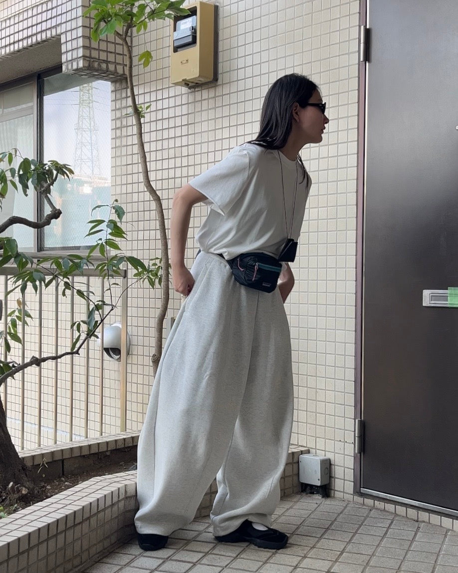[5/21new]Curved Wide Sweat Pants oatmeal 6月上旬〜下旬入荷