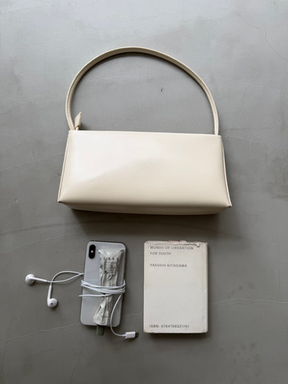 [8/27new]slim leather handle bag white