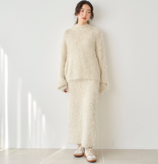 shaggy long knit skirt   beige