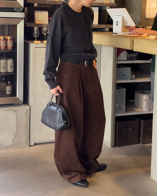 corduroy lose pants 11月中旬入荷