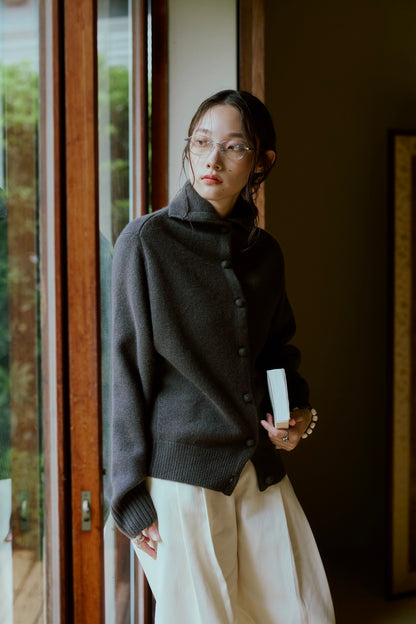 [10/8new]volume neck knit cardigan BR 11月上旬～中旬入荷分