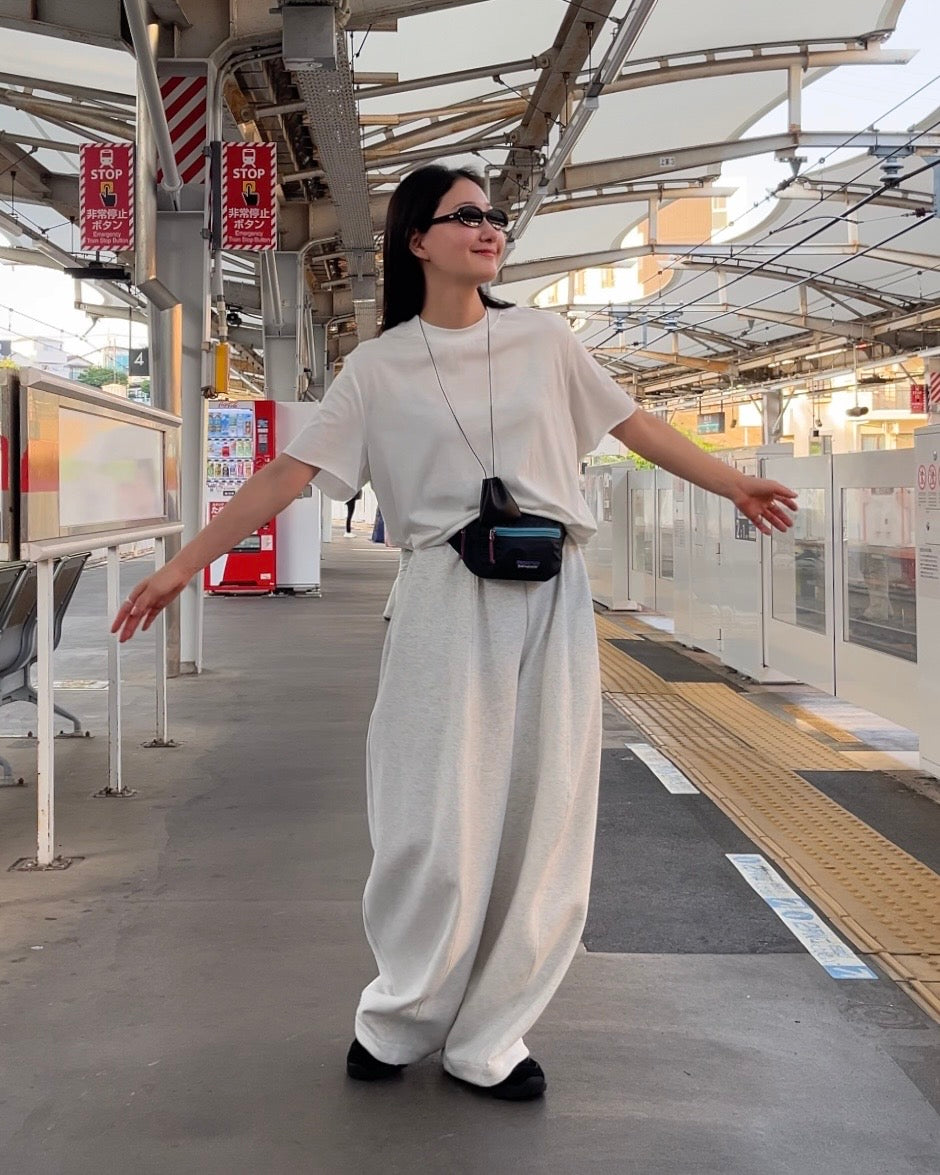[5/21new]Curved Wide Sweat Pants oatmeal 6月上旬〜下旬入荷