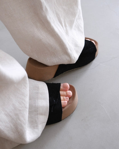 ［8/13new］Suede Leather sandal