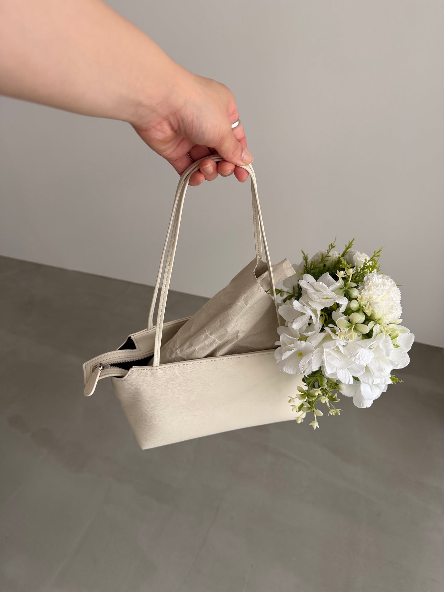 [7/23new]Smooth mini Boston Bag white