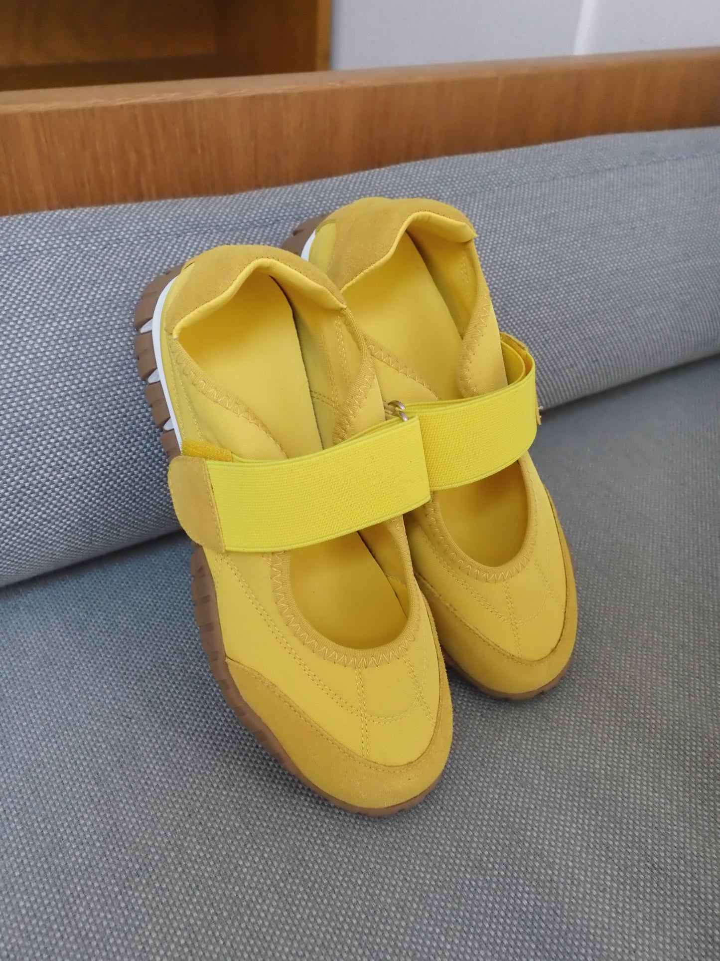 ［6/11new］Belt Fit Shoes yellow