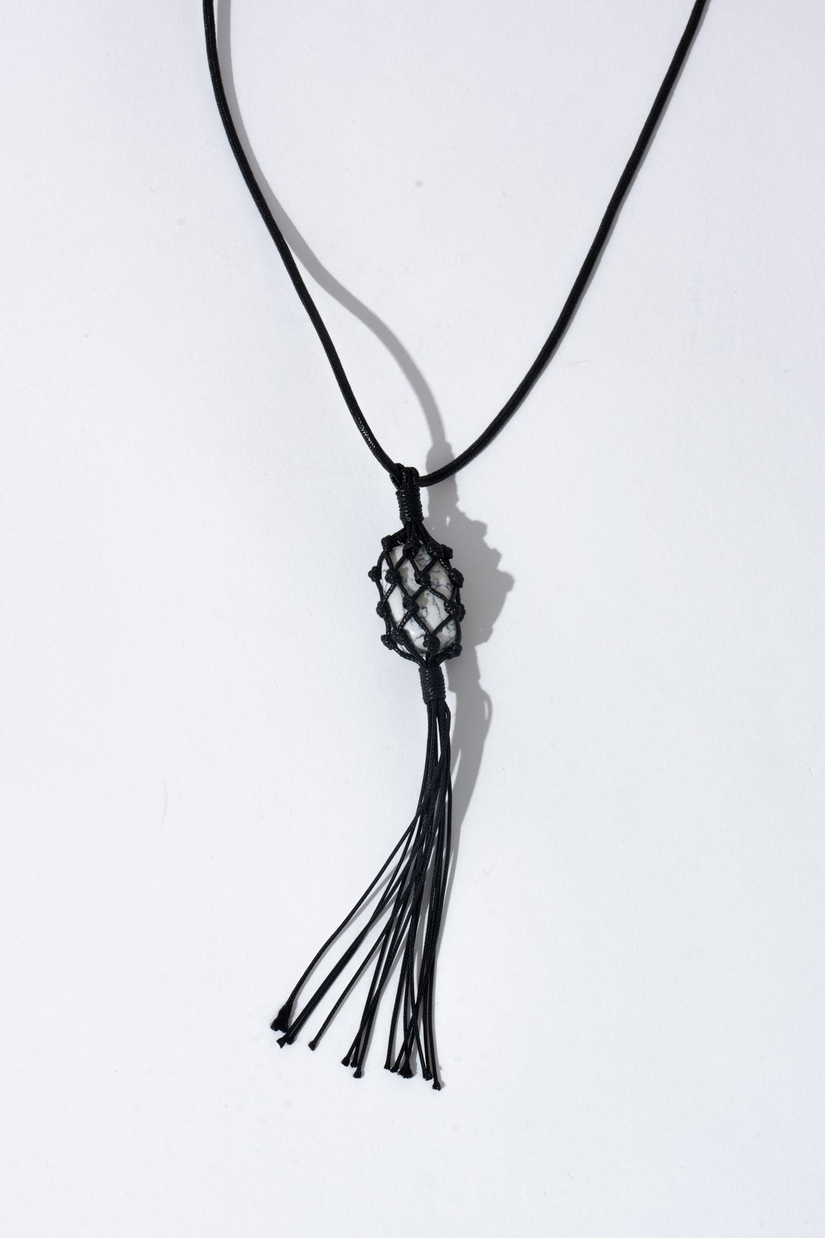 [9/17new] macramé stone necklace 10月中旬～下旬入荷