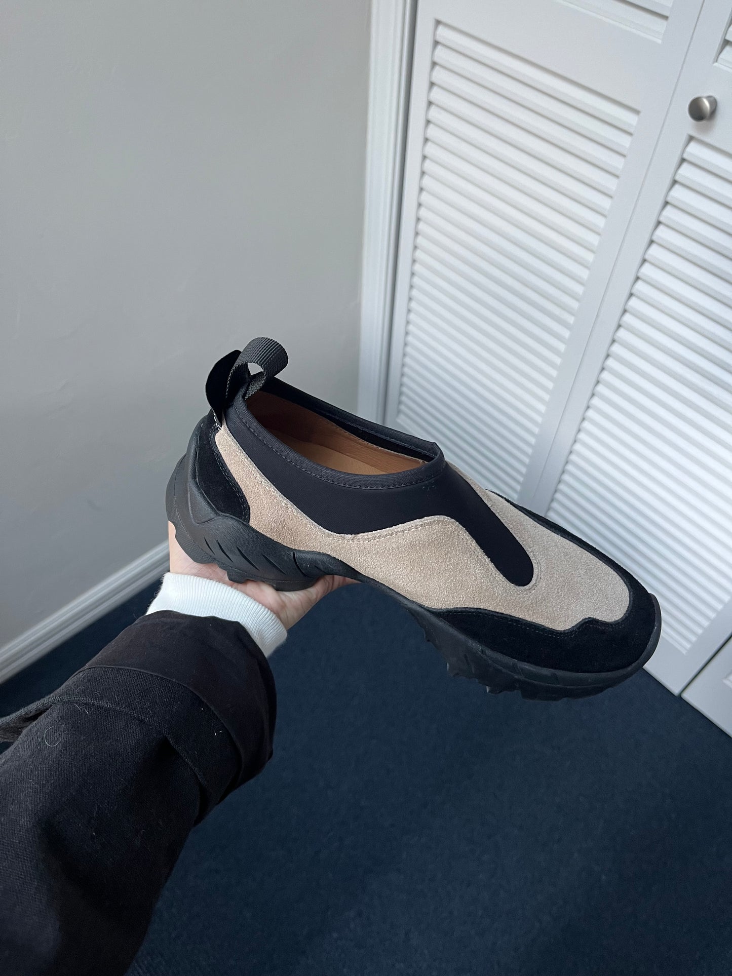 [12/18 new] Earthform Slip-on Ivory