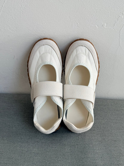 ［6/11new］Belt Fit Shoes white