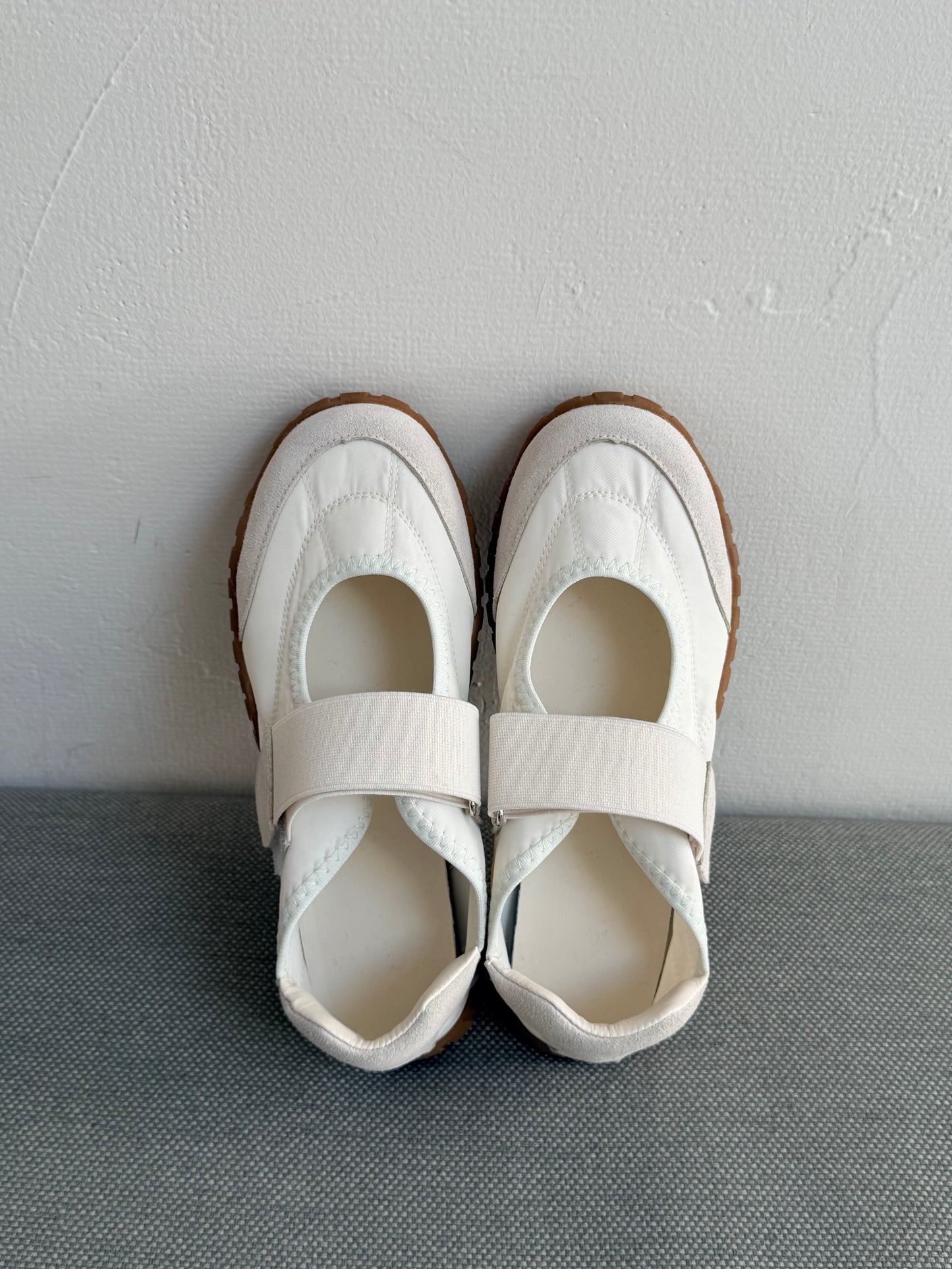 ［6/11new］Belt Fit Shoes white