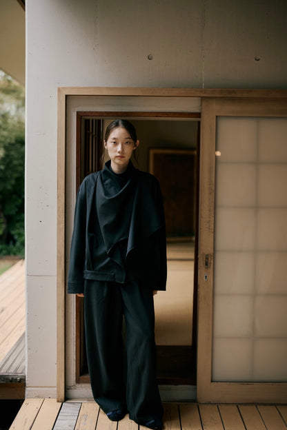 button drape jacket