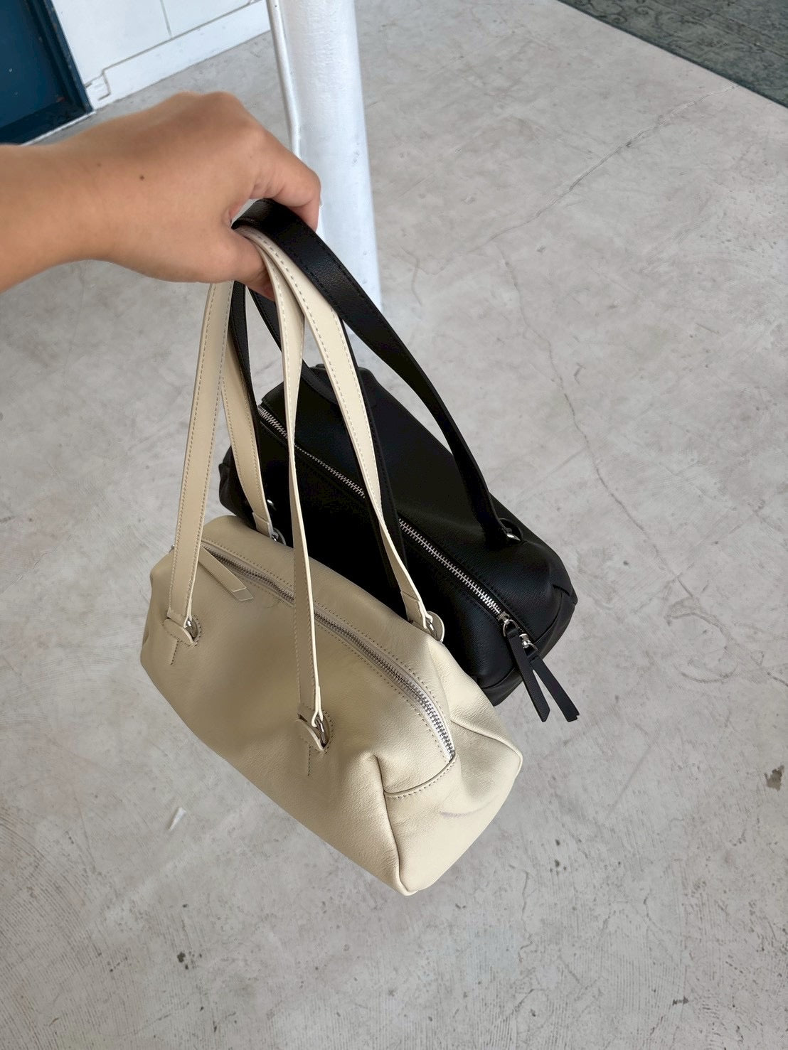 Cow Leather Soft Cube Leather Bag white
