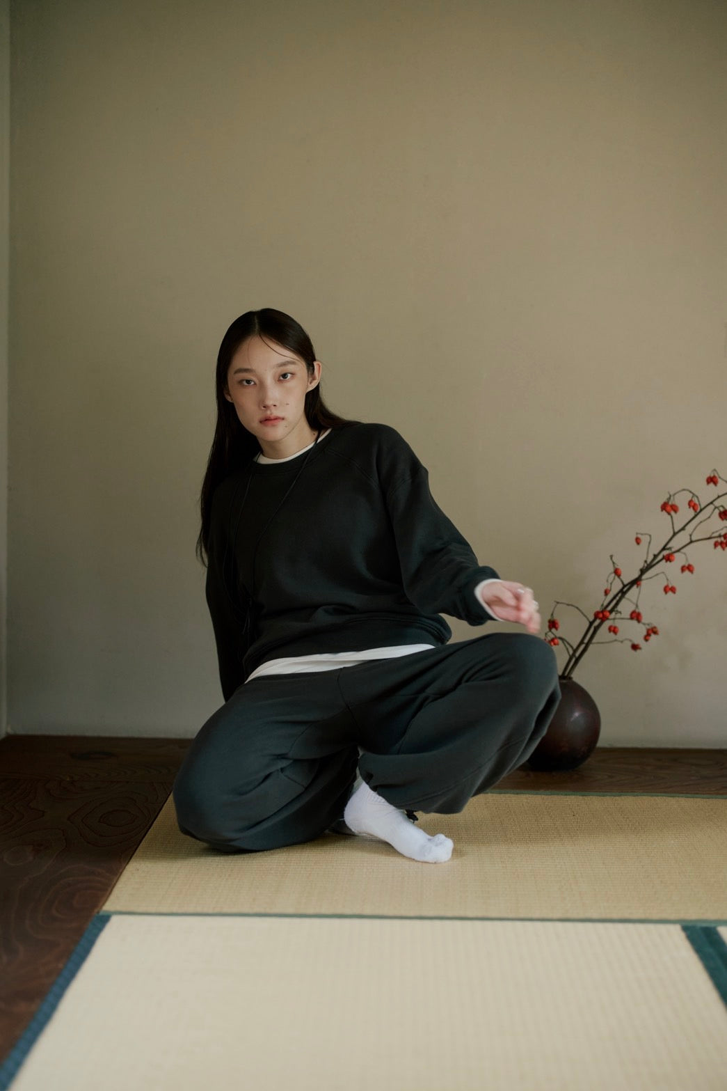 [10/15new] hem light sweat pants DGR