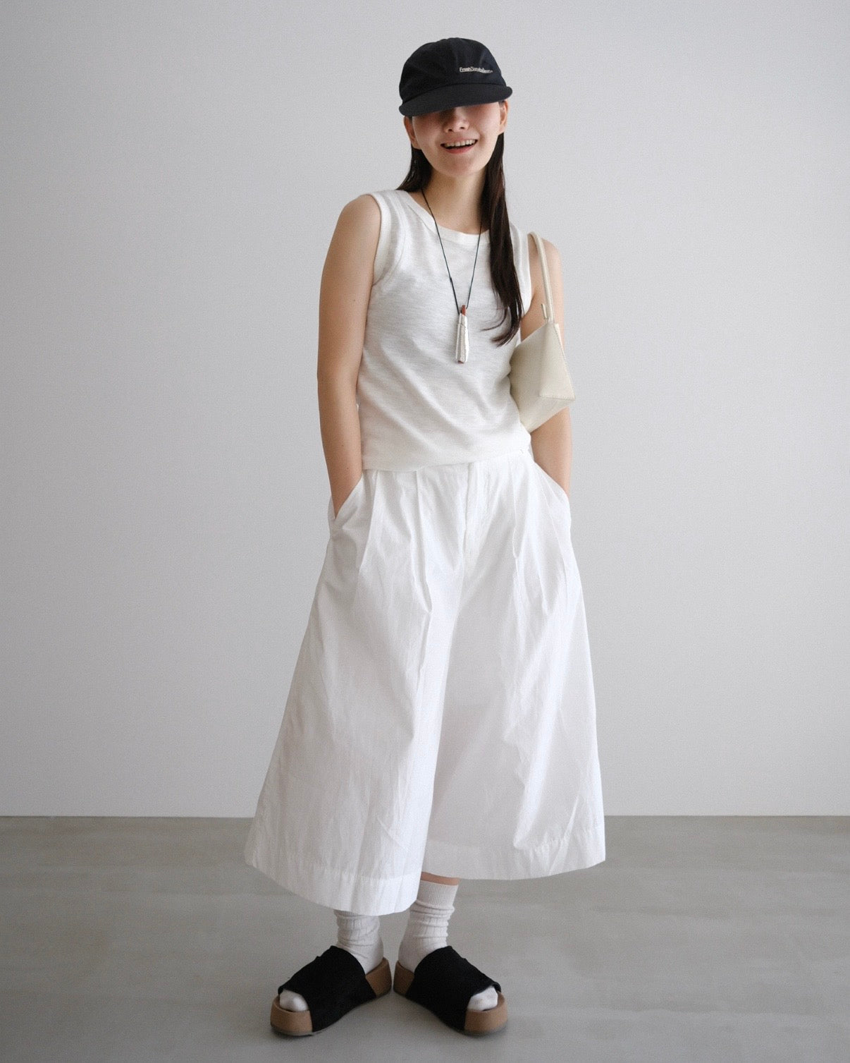 [7/16new]fat Tank Top white
