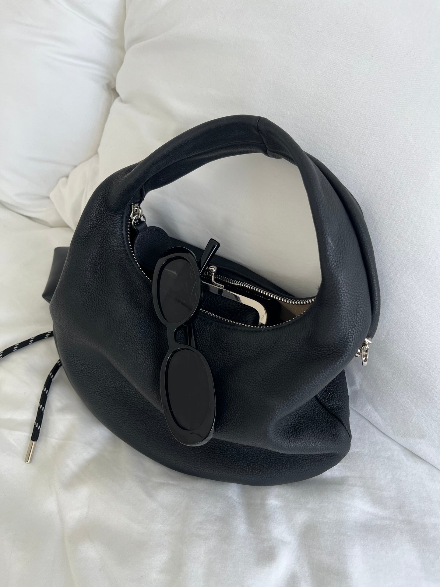 [5/21new]Round Curve Leather Bag black  6月上旬〜下旬入荷