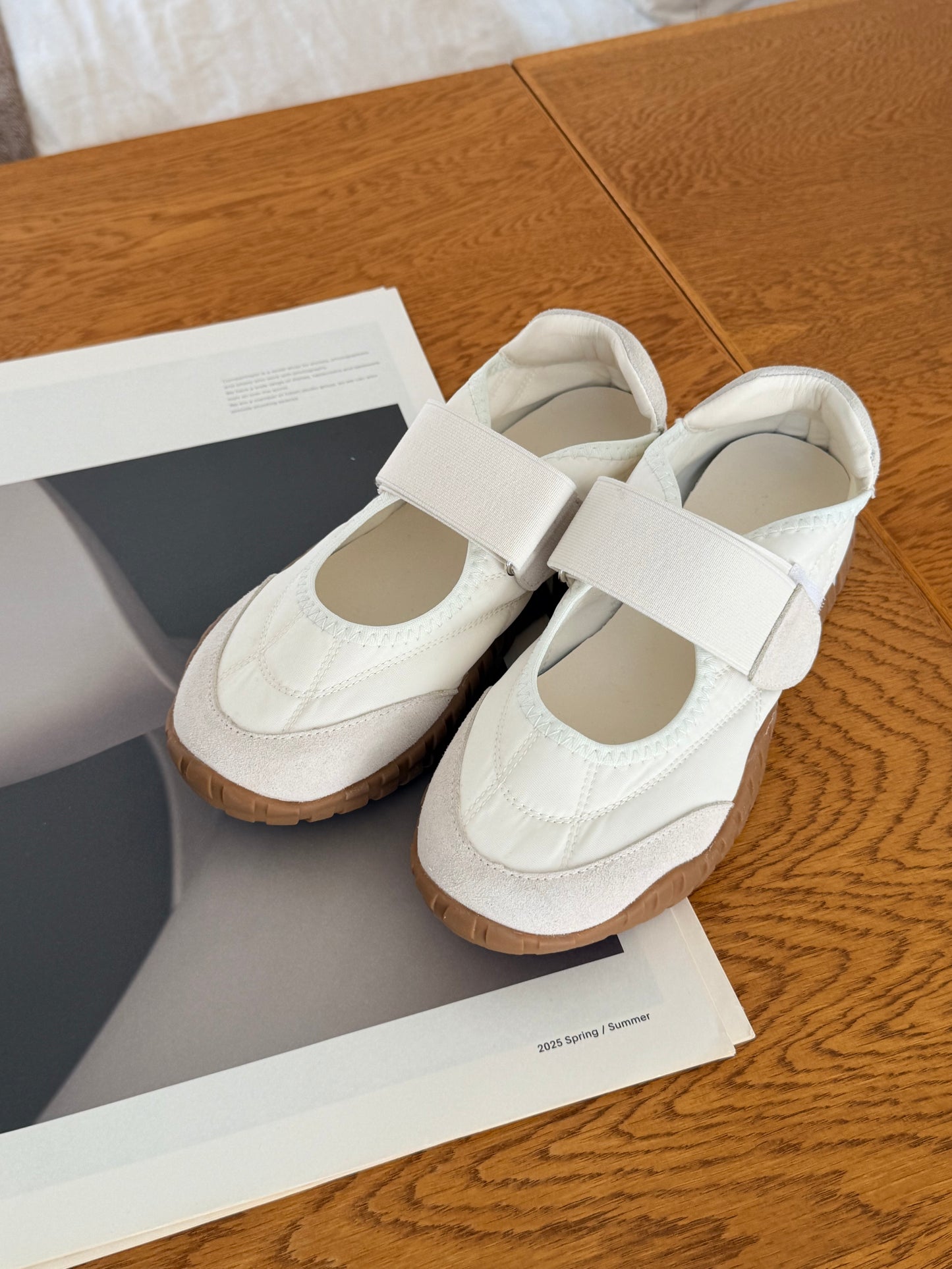 ［6/11new］Belt Fit Shoes white