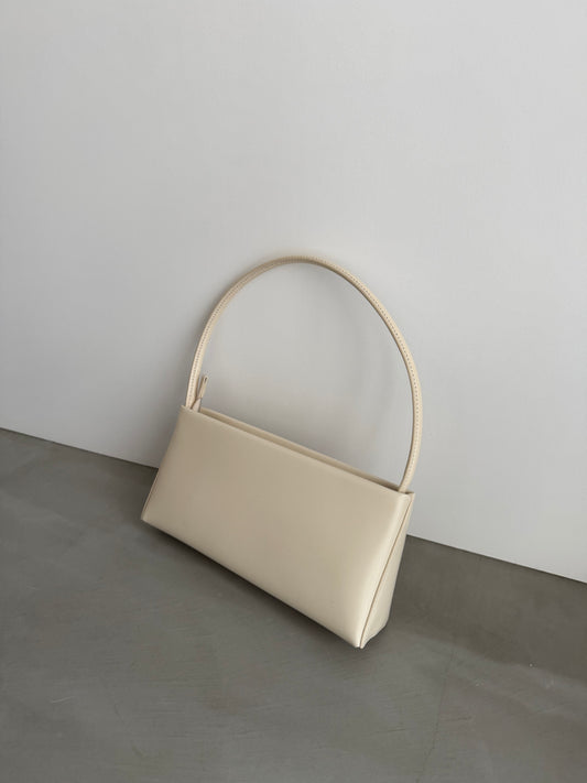 [8/27new]slim leather handle bag white