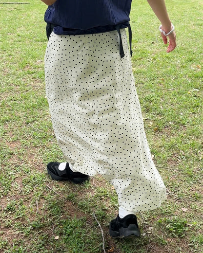 [6/18new]Fluid Dot Skirt white