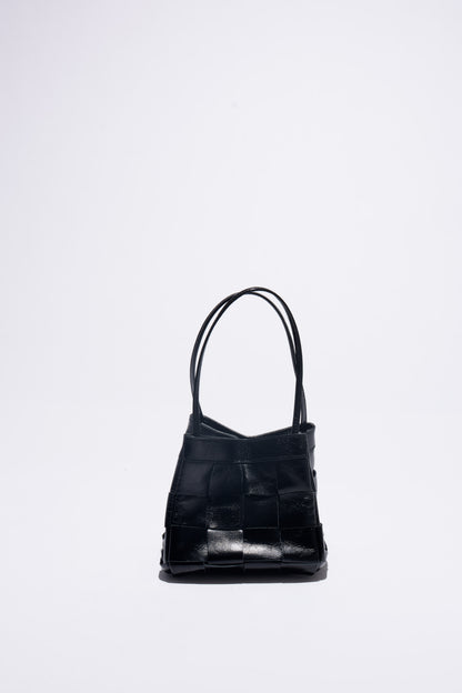 [9/17new] grid leather bag 10月中旬～下旬入荷