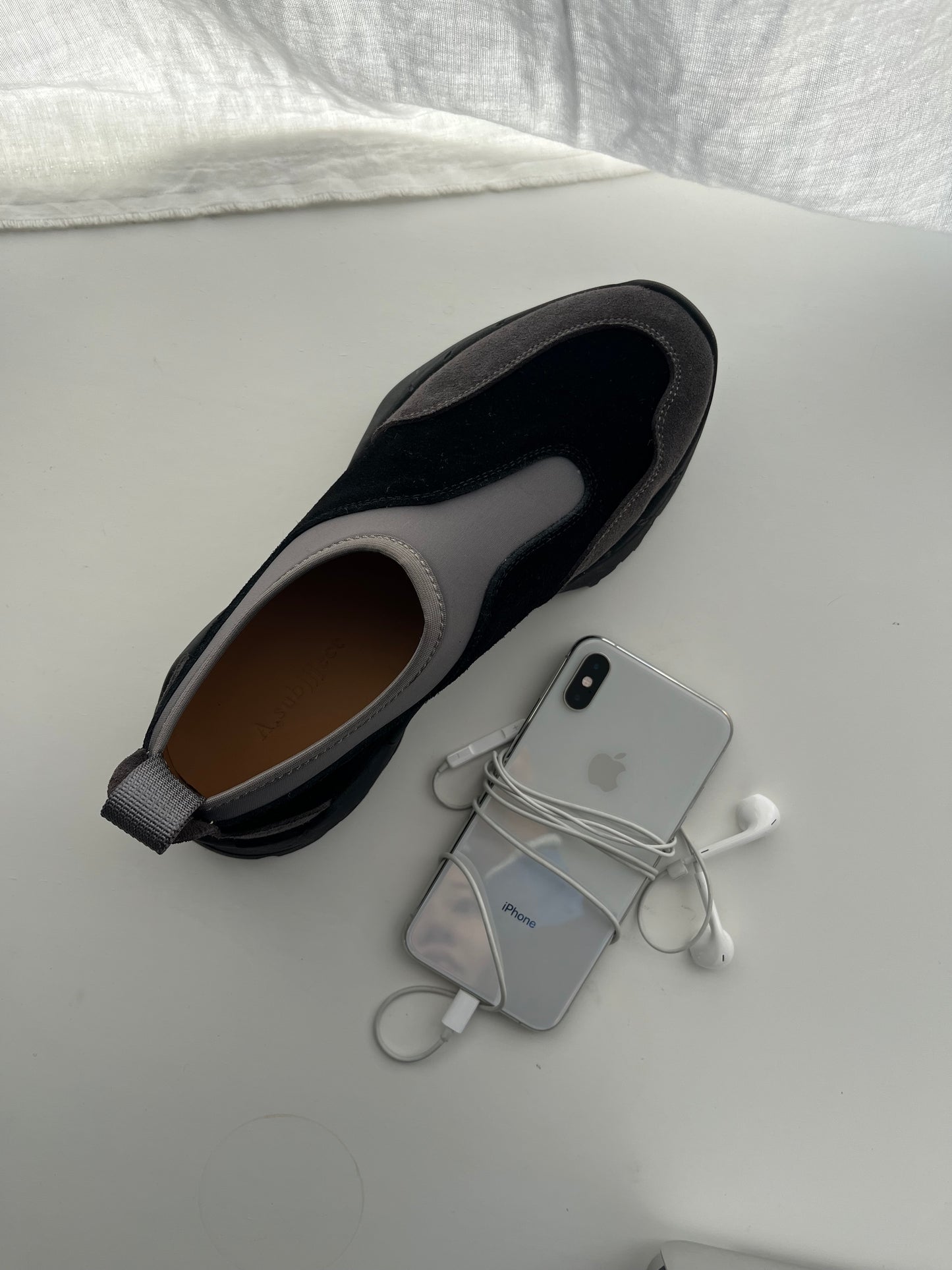 [12/18 new] Earthform Slip-on Gray