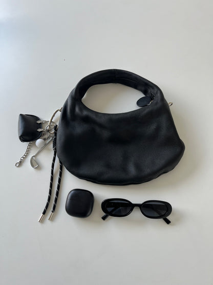 [5/21new]Round Curve Leather Bag black  6月上旬〜下旬入荷