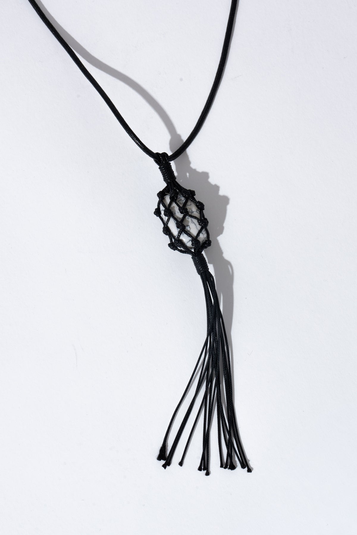 [9/17new] macramé stone necklace 10月中旬～下旬入荷