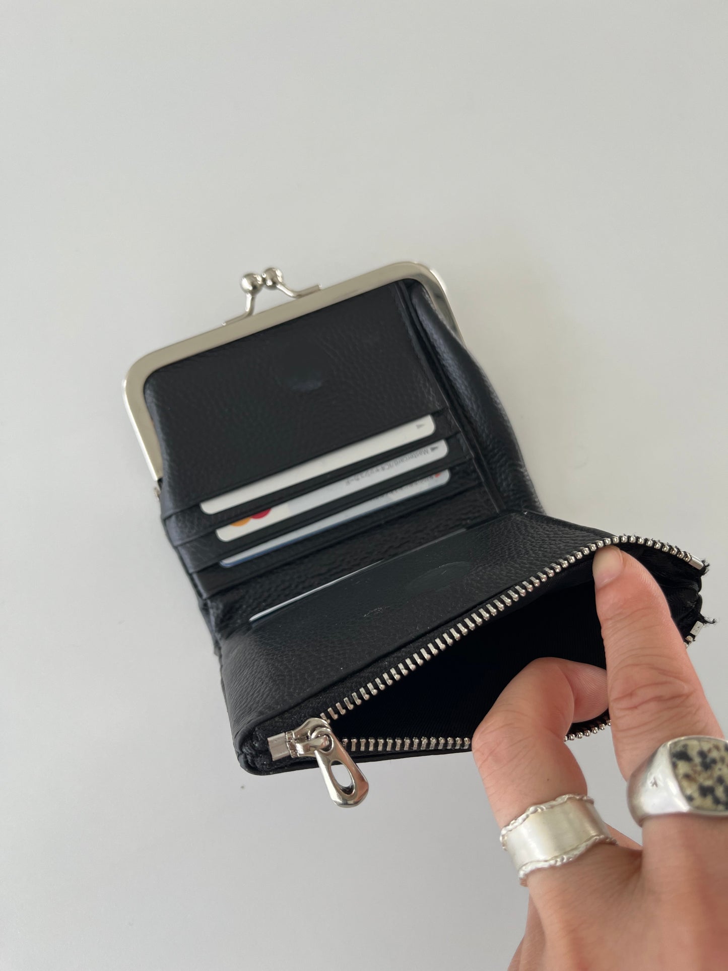 [7/23 new]Soft Leather Frame Wallet