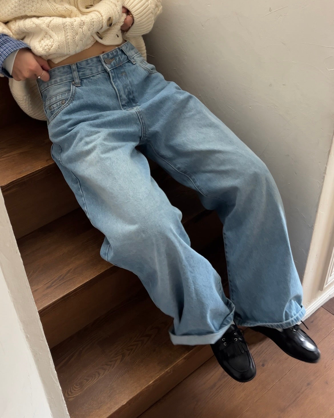 Calm Wash Wide Jeans