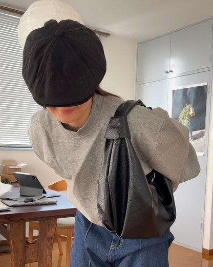 2way croissant shoulder bag black