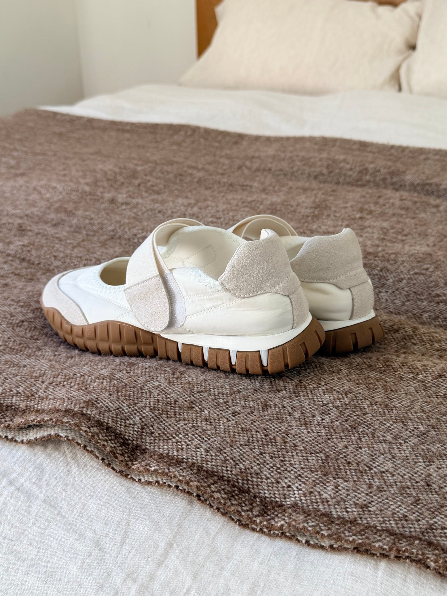［6/11new］Belt Fit Shoes white