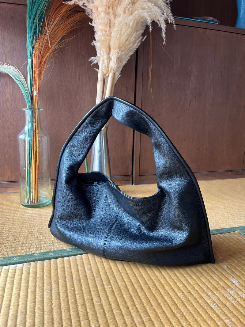 Curve Leather boston  shoulder bag