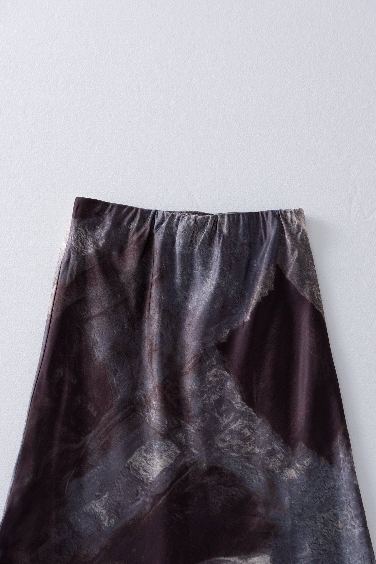 [9/24new] ink wash skirt BK 10月初旬〜中旬入荷