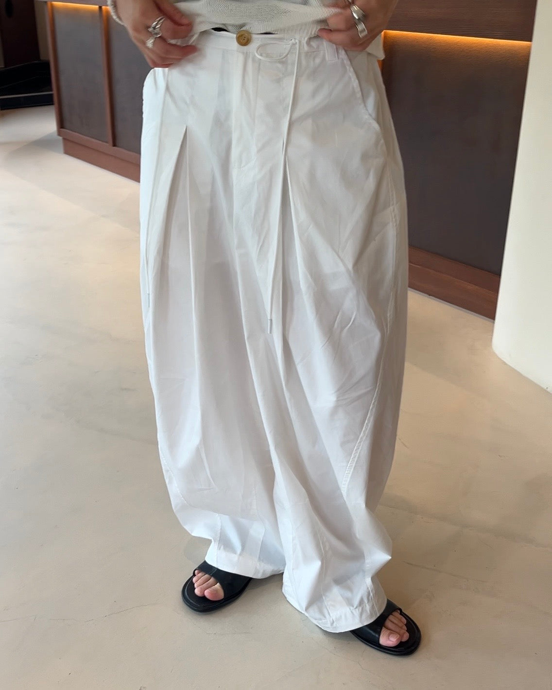 [6/11new]Volume Parachute Pants