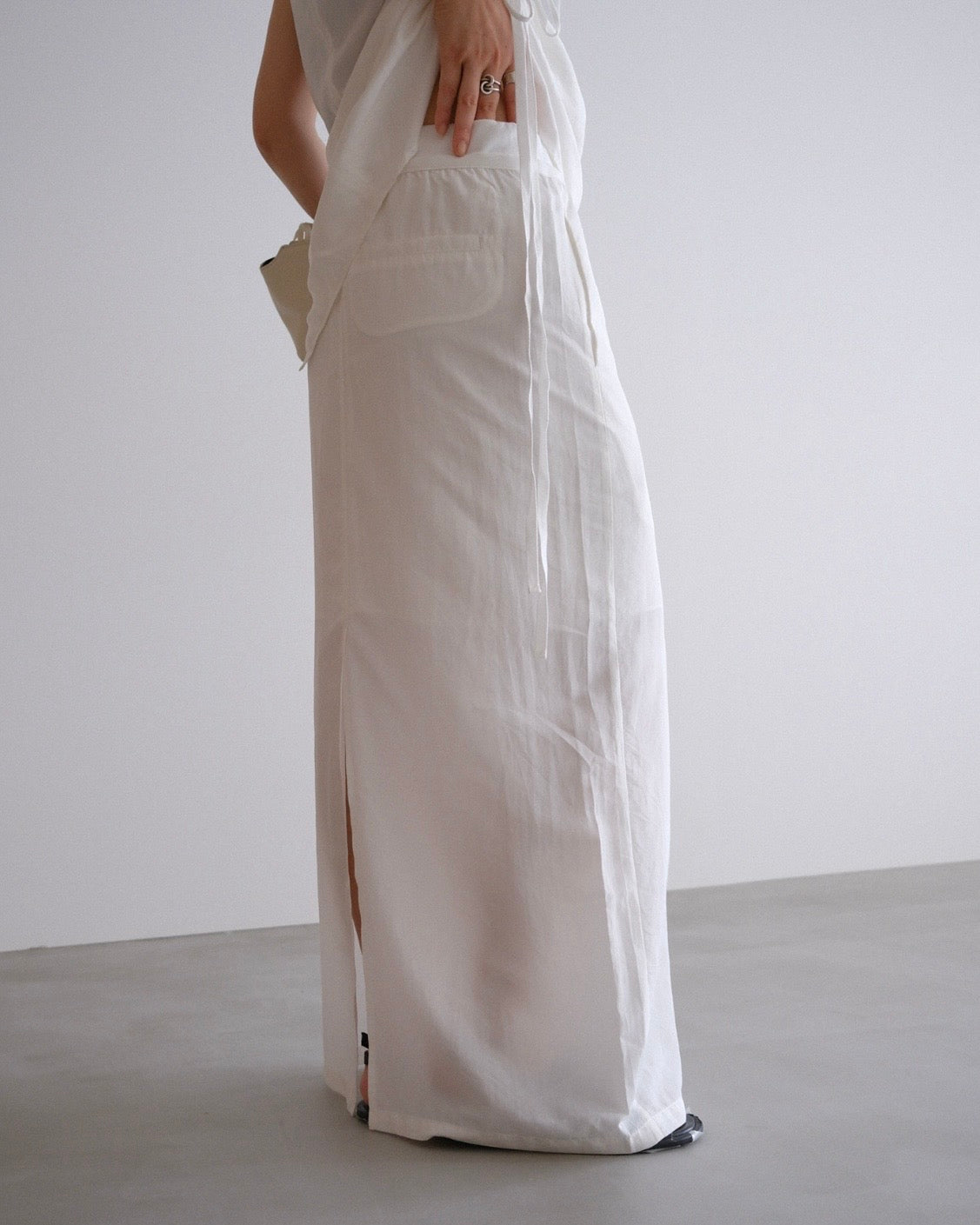[8/27new]straight silk skirt white