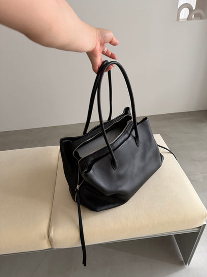 leather Boston square bag L 9月下旬入荷分