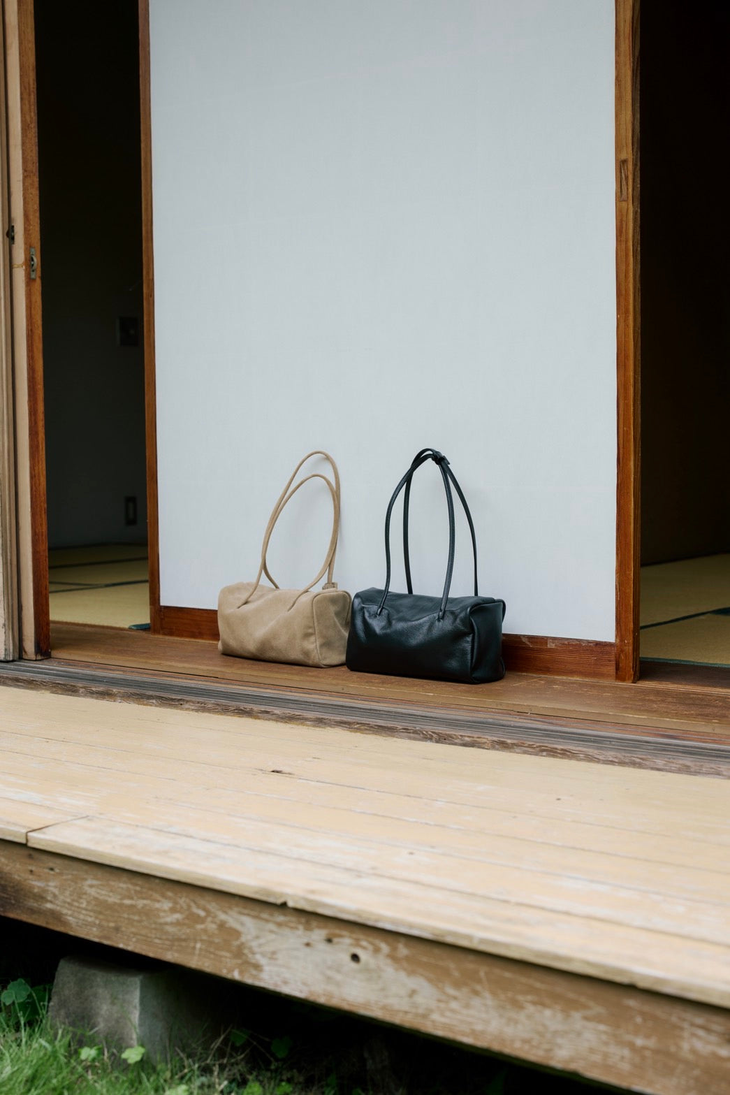 long frame leather bag BE