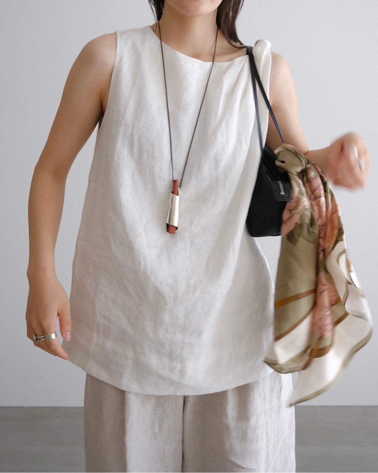 [8/13new]Shoulder Tie Linen Top