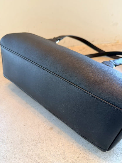 Cow Leather Soft Cube Leather Bag black