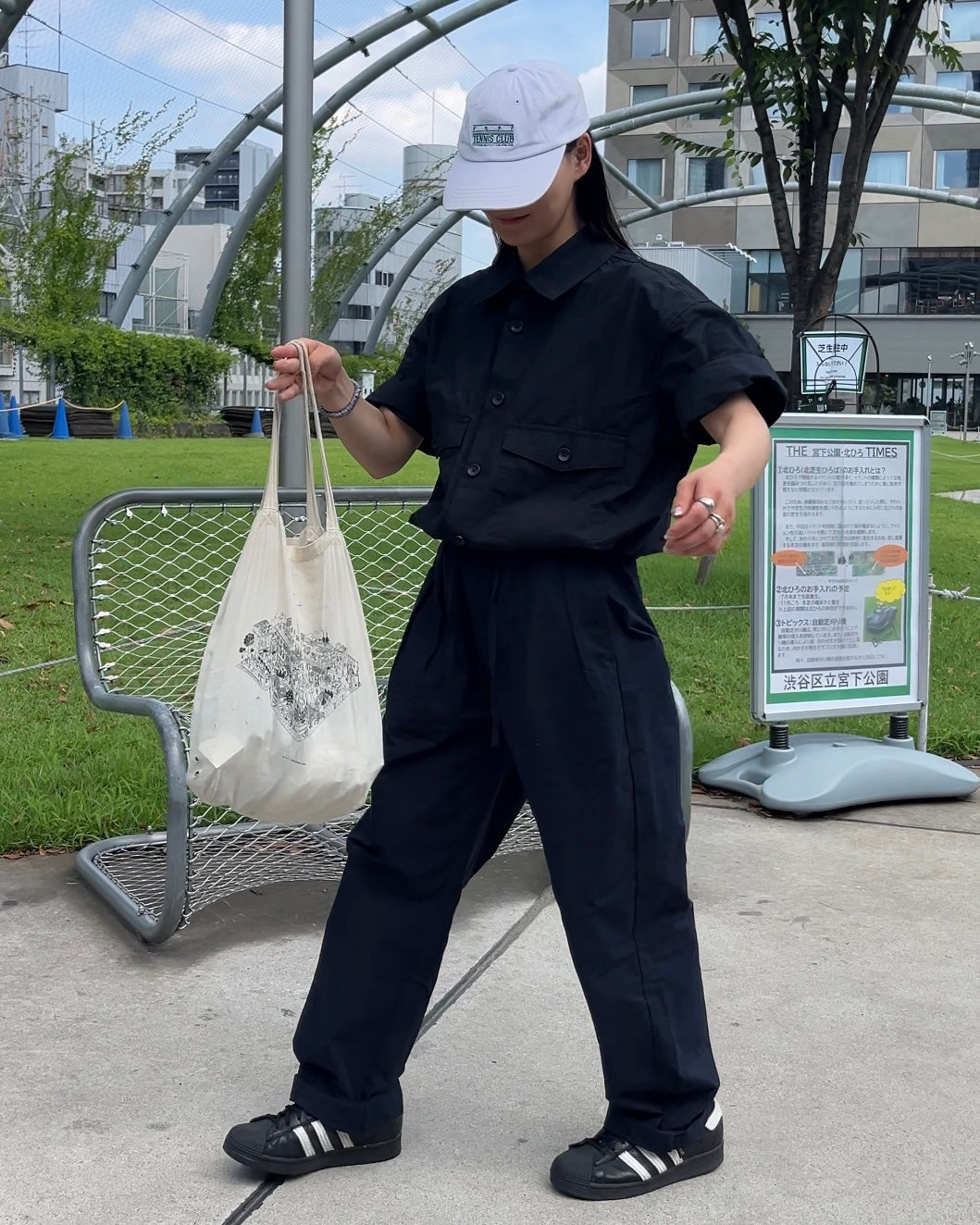 [10/16new] paper like tuck pants