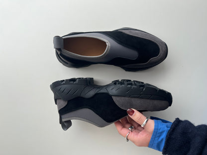 [12/18 new] Earthform Slip-on Gray