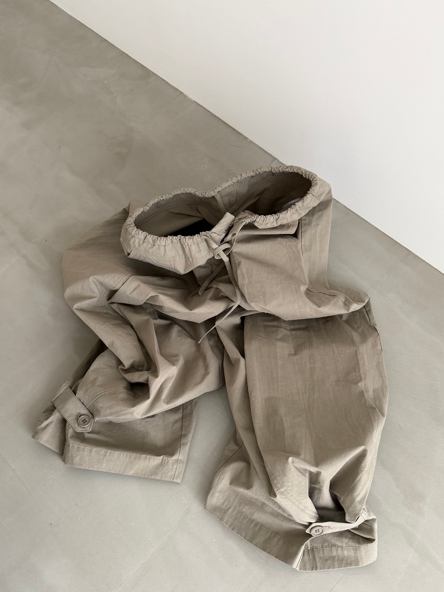 [7/9new]front volume balloon pants khaki