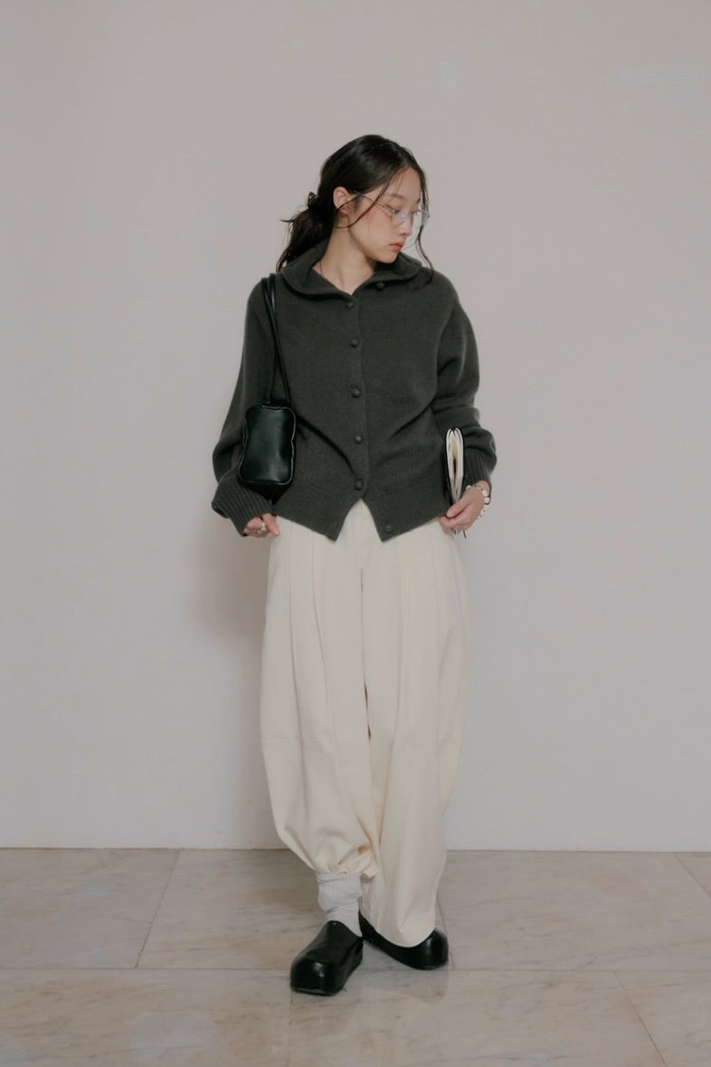 [10/8new]volume neck knit cardigan BR 11月上旬～中旬入荷分
